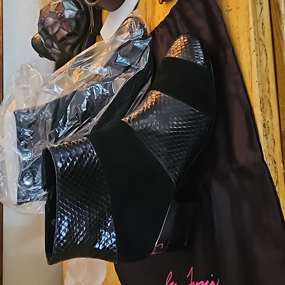 Trade or sell nwot. Sold out elsewhere